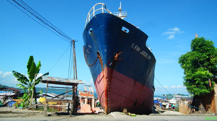 Ship in Anibong Tacloban