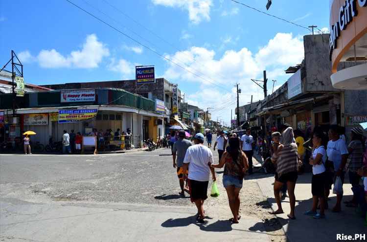 Guiuan residents