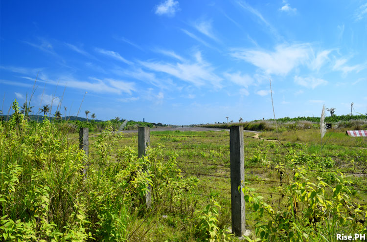 Guiuan Airport runway