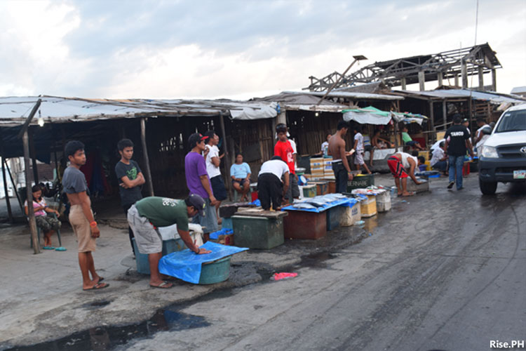 Fish vendors at Tacloban