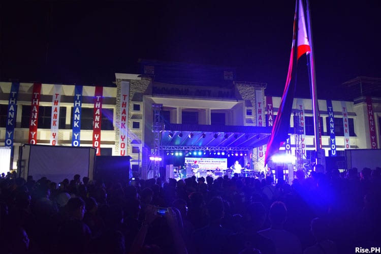Concert at Tacloban City Hall