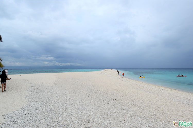 Kalanggaman long sandbar