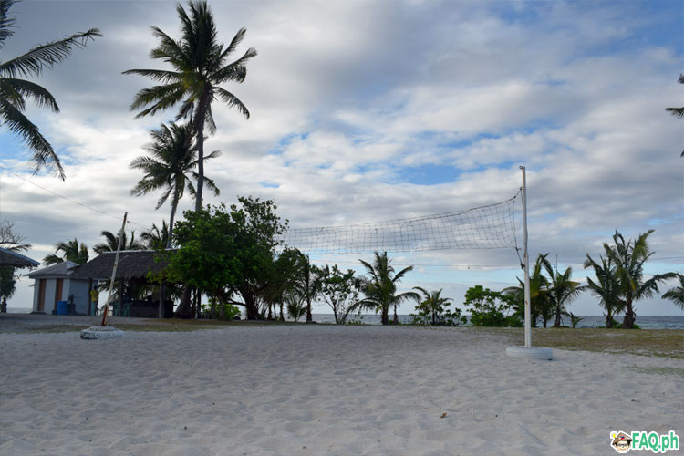 Kalanggaman volleyball court