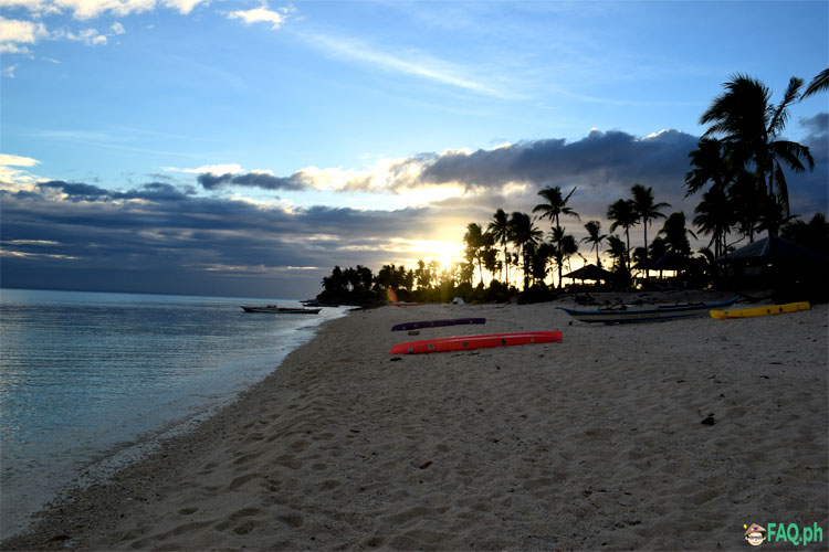 Sunset at Kalanggaman Island