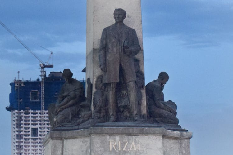 Rizal monument closeup