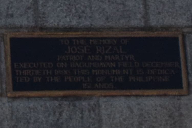 Rizal monument plaque