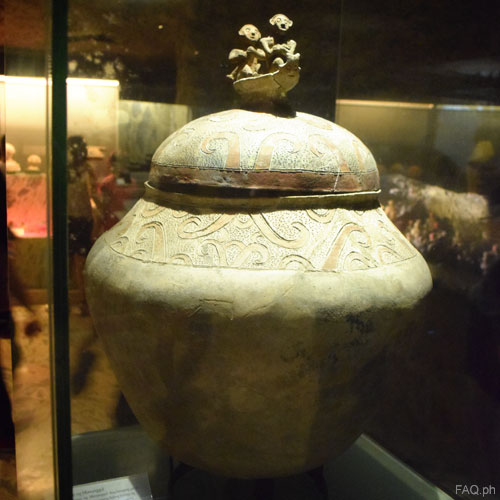 Manunggul Jar