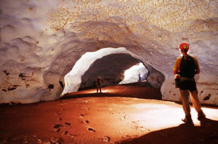 Camparina Ludi bito- Burabot Cave