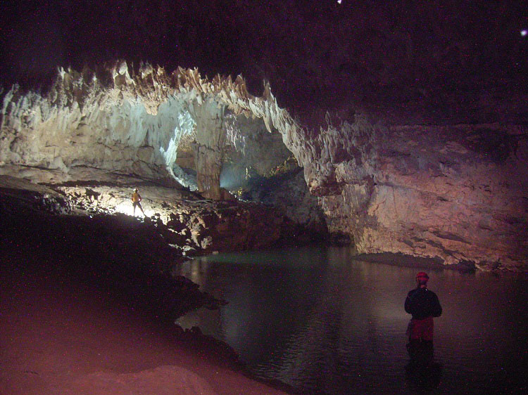 Sulpan Maybug Cave