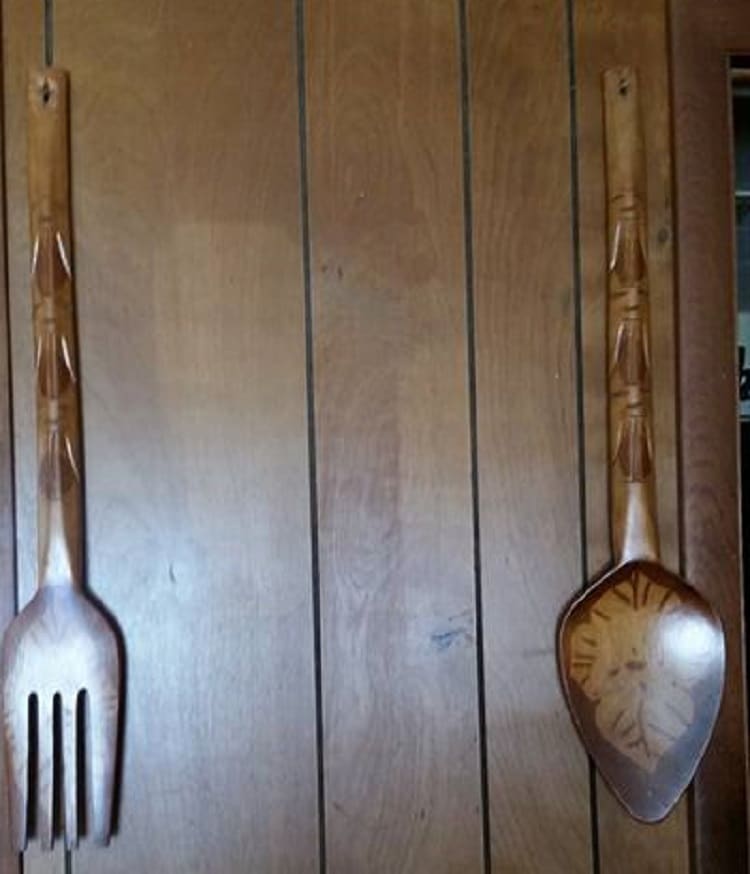big wooden spoon and fork