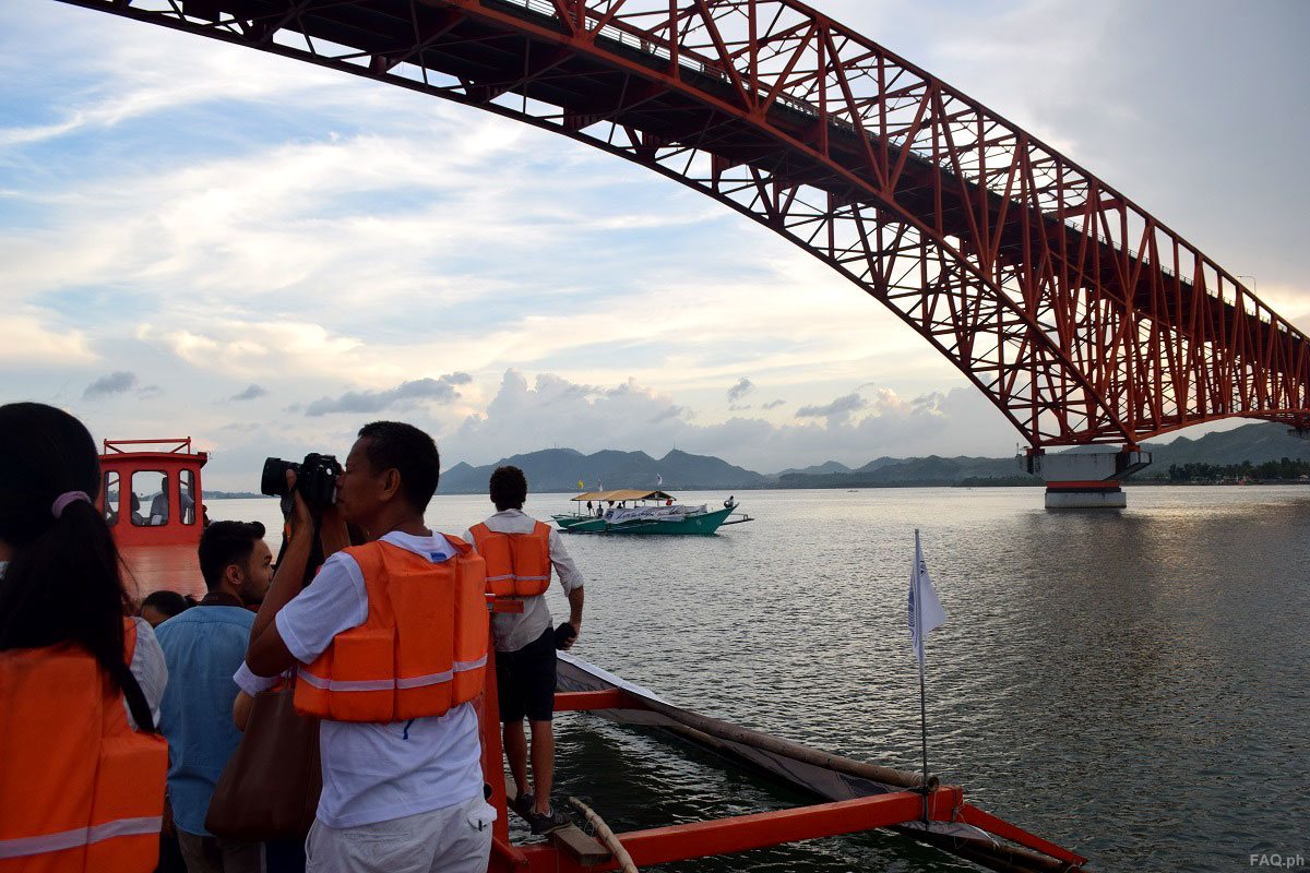 San Juanico Tourists