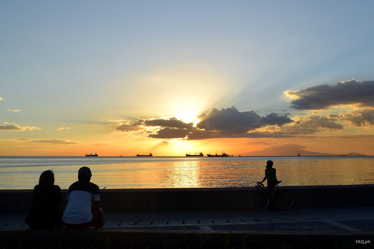 Romantic sunset at Manila Bay
