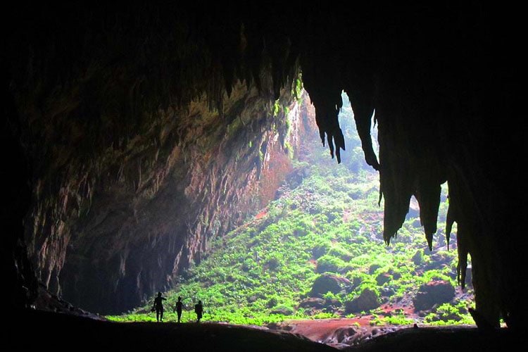 Langun Gobingob caves Calbiga