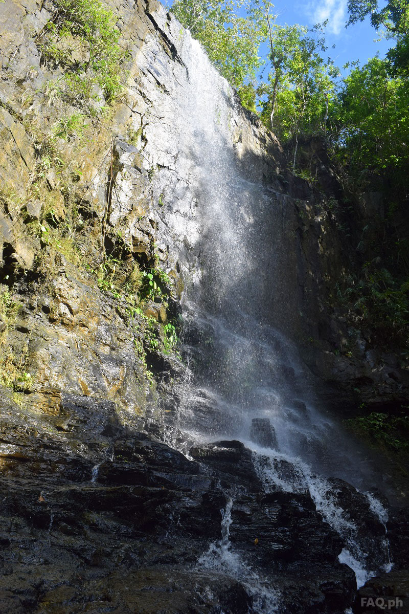 Balantak Falls Basey