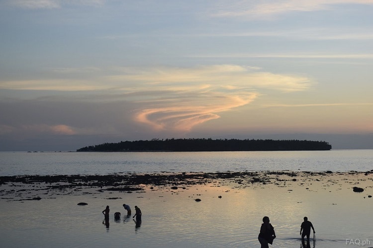 Apid Island cloud