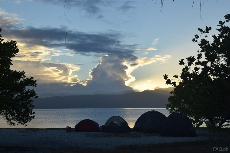 Early morning Digyo Island